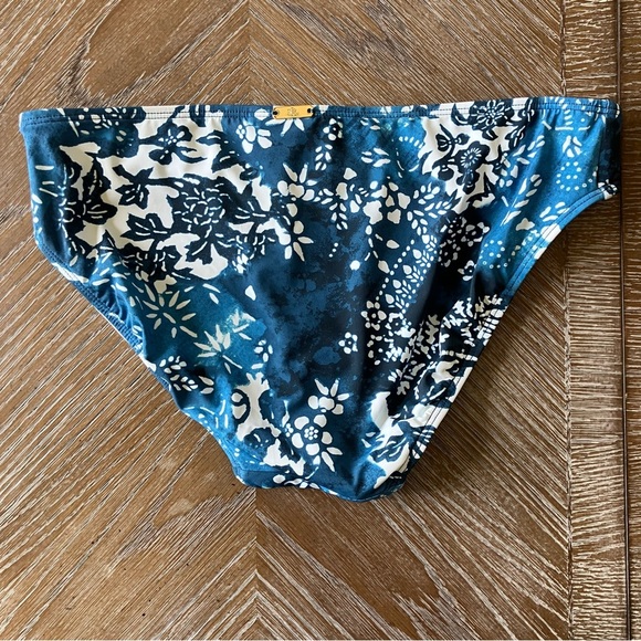 NWT Lauren Ralph Lauren Blue Floral Bikini Bottom (6) - Picture 2 of 6